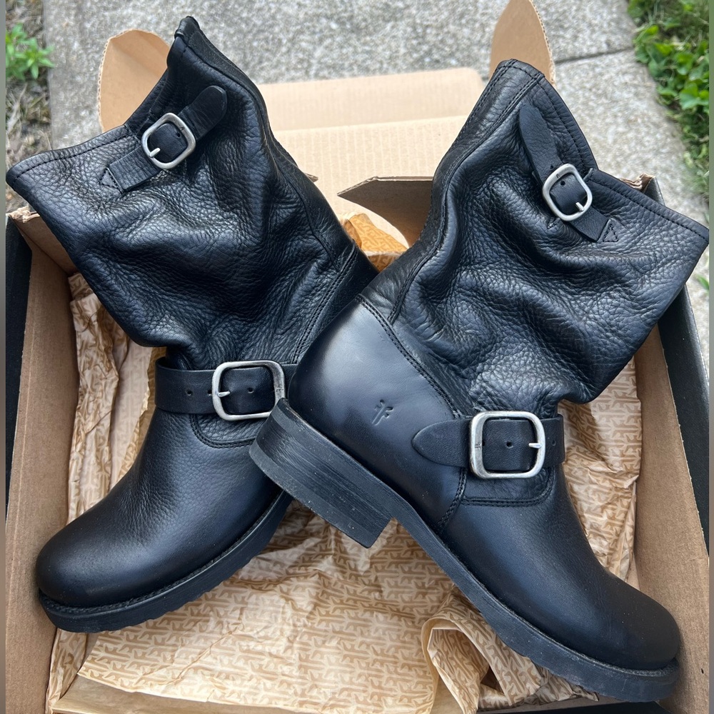 Frye Black Veronica Short Boot 7.5 - Picture 2 of 8